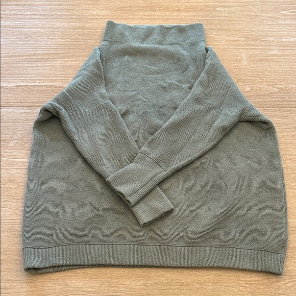 Free People Slouchy Ottoman Tunic Olive Green Turtleneck Sweater - Picture 2 of 8